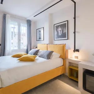 לינה וארוחת בוקר Tempobiancosuites